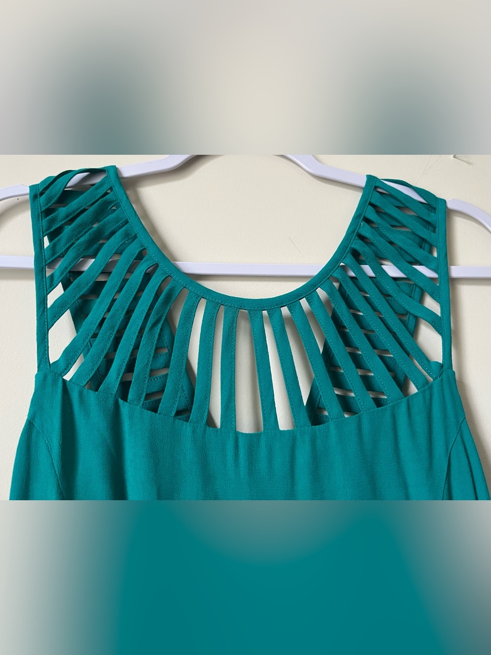 Forever21 Sleeveless Teal Midi Cocktail Dress with Cutout Yoke - Picture 4 of 8